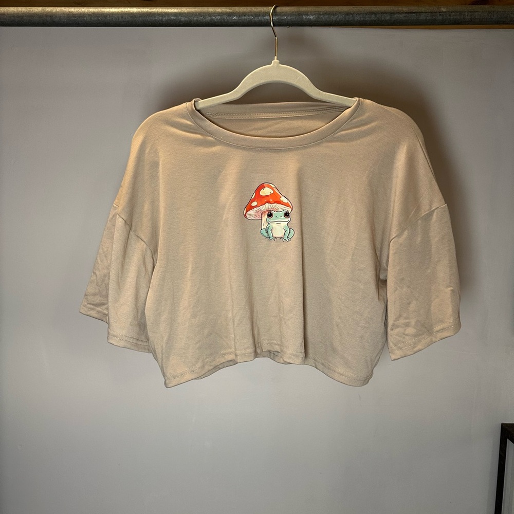 SHEIN Tan Top with Graphic Detail